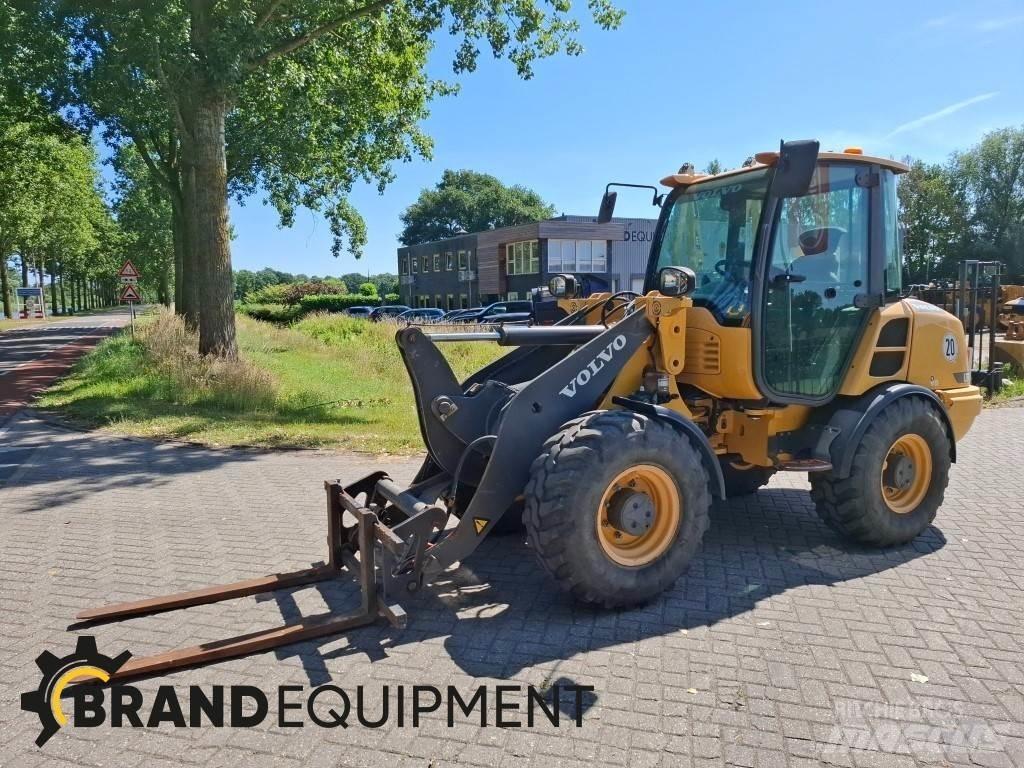 Volvo L28F Cargadoras sobre ruedas