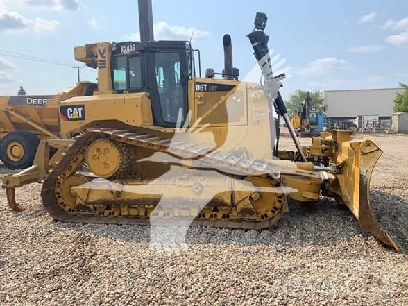 CAT D6T LGP Buldozer sobre oruga