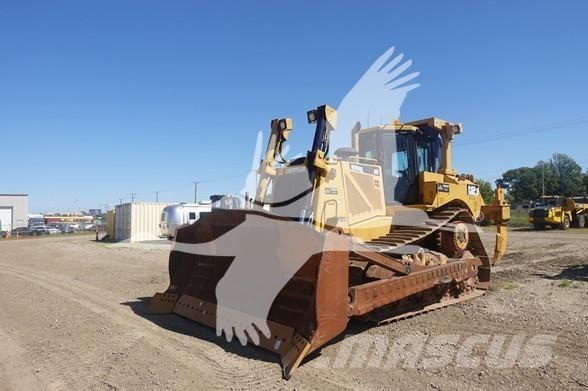 CAT D8T Buldozer sobre oruga