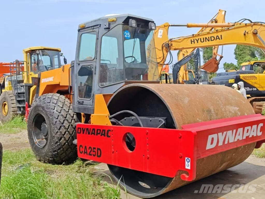 Dynapac CA 25 D Rodillos de un solo tambor