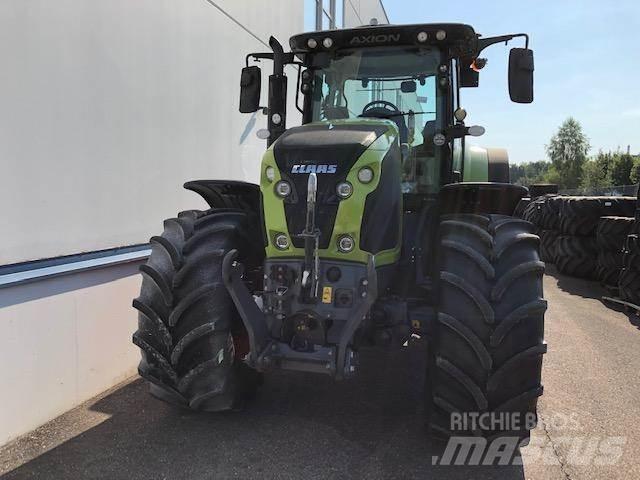 CLAAS AXION 810 Tractores