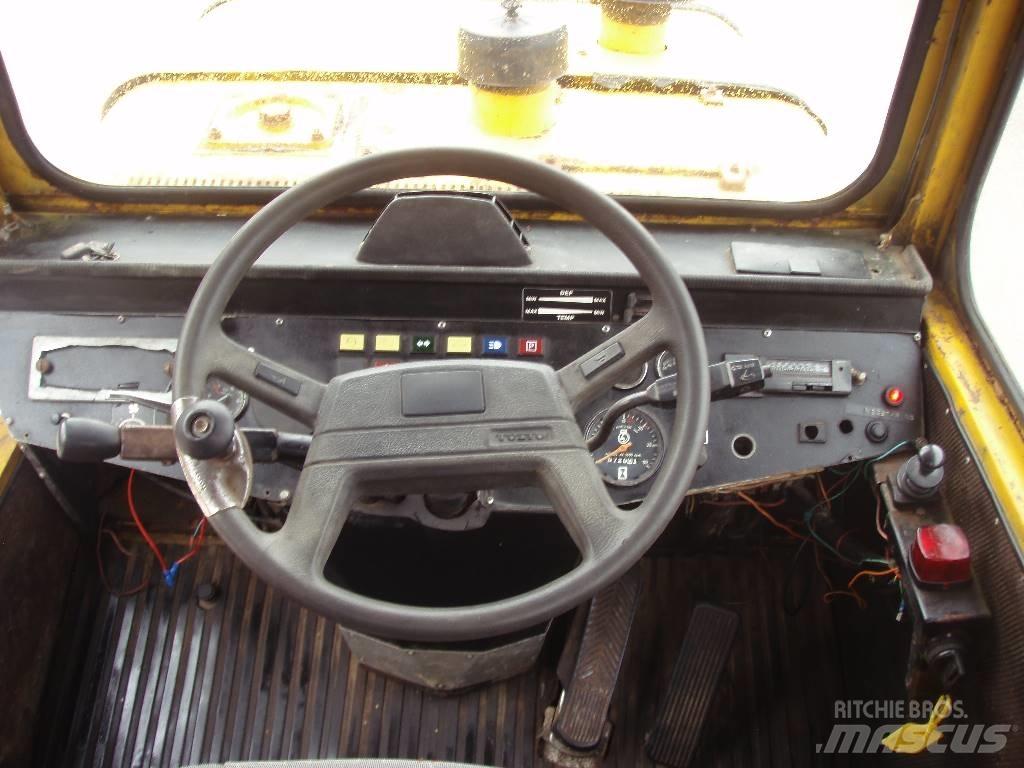 Volvo BM 861 6+6 Dúmpers articulados