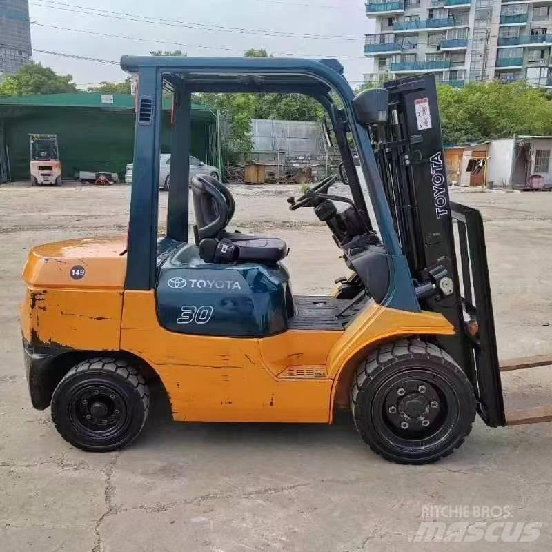 Toyota FD 30 Carretillas diesel