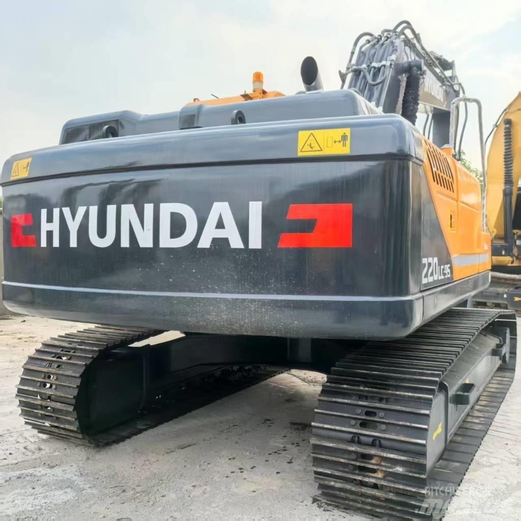 Hyundai R220LC-9S Excavadoras 7t - 12t