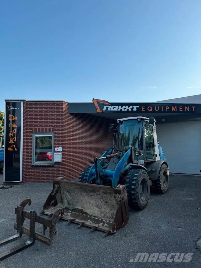 Atlas AR65 Cargadoras sobre ruedas