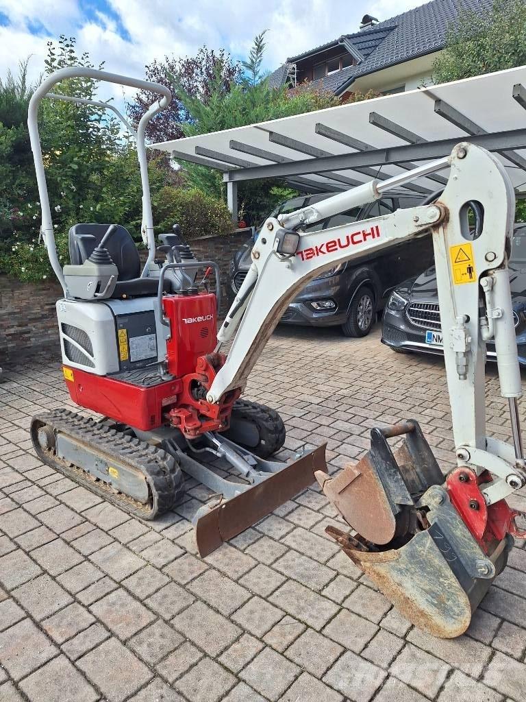 Takeuchi TB 210 R Mini excavadoras < 7t