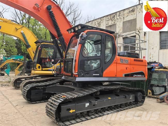 Doosan DX 300 LC Excavadoras de cadenas