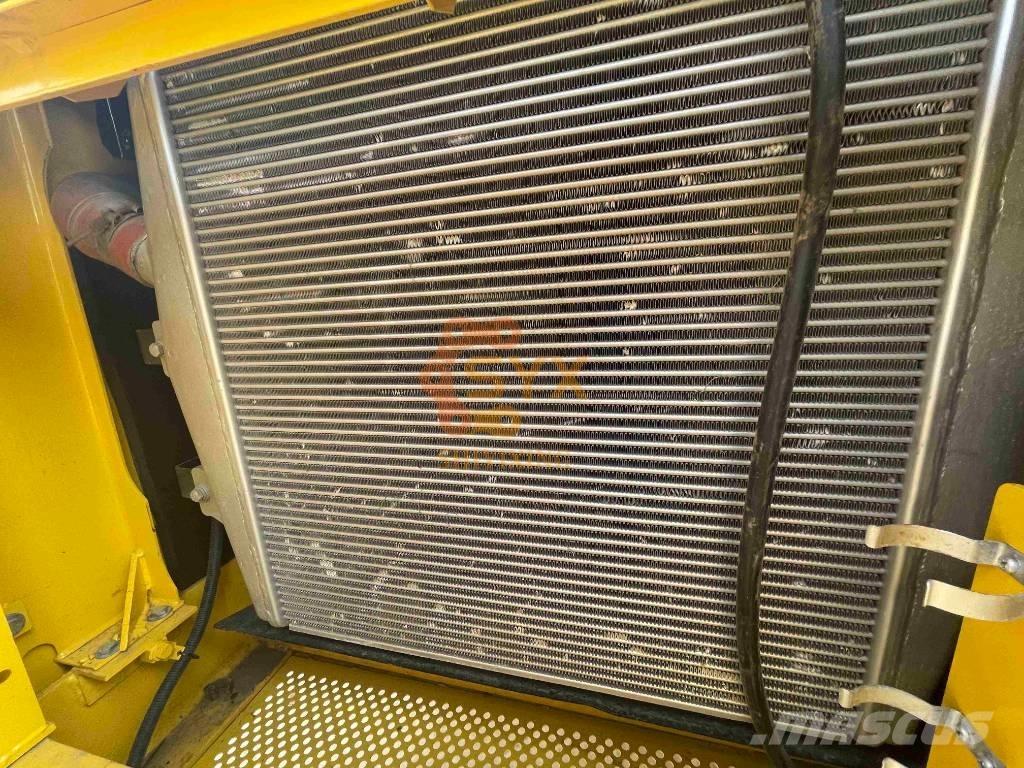 Komatsu PC 450-8 Excavadoras de cadenas