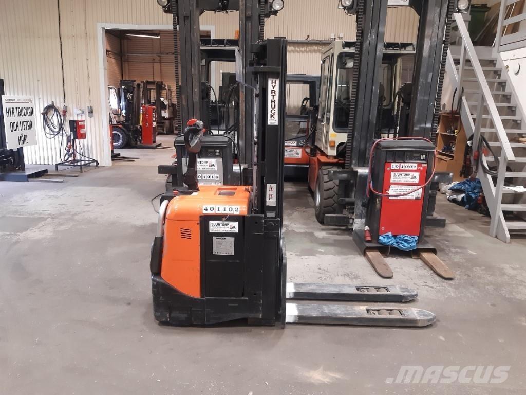 BT SPE125L Apiladores eléctricos autopropulsados