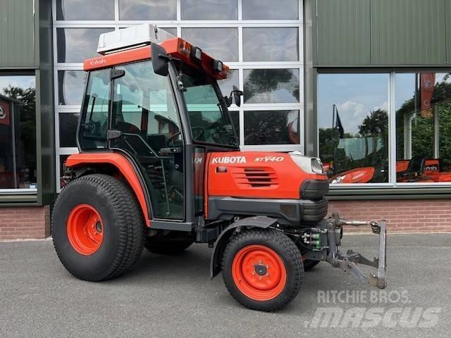 Kubota STV 40 Tractores compactos