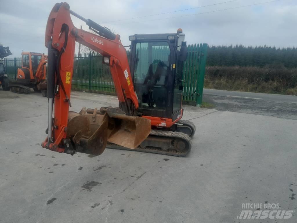 Kubota U 27-4 Mini excavadoras < 7t