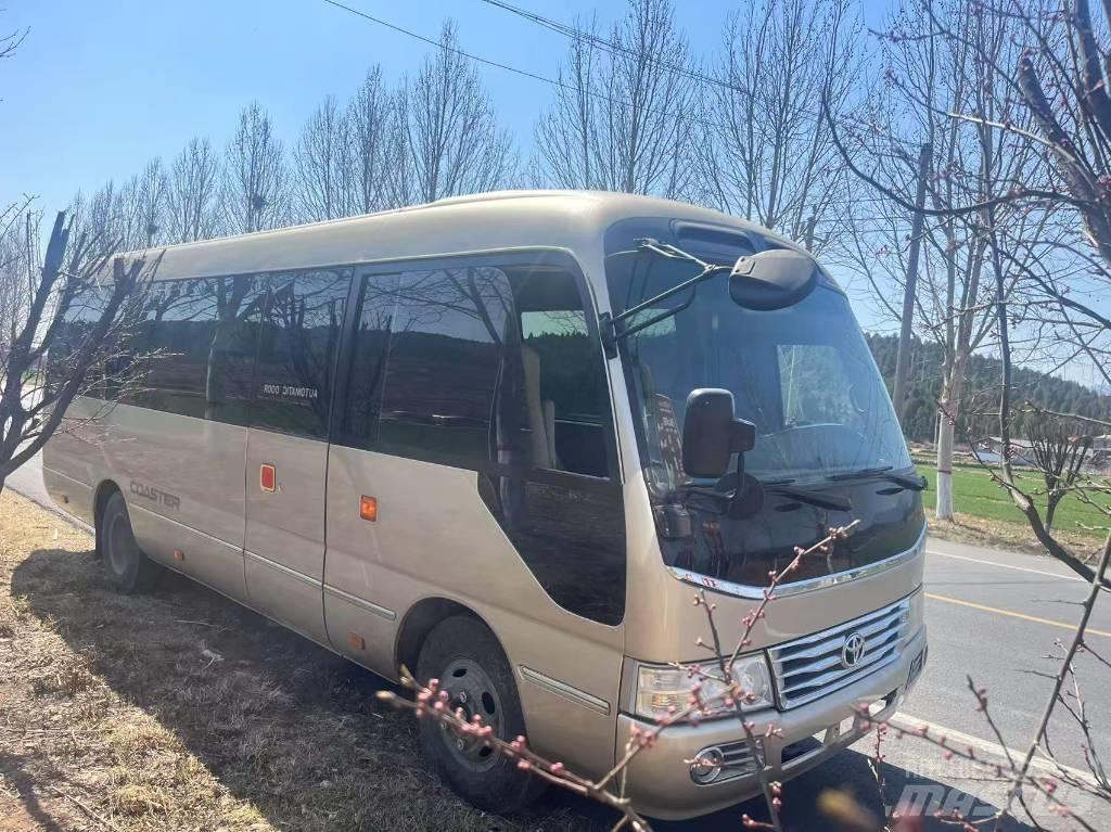 Toyota Coaster Bus Mini autobuses