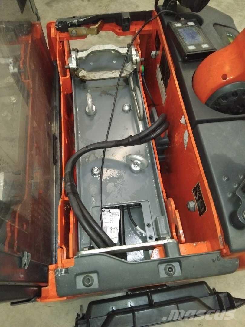 Linde L12AP Apiladores eléctricos autopropulsados