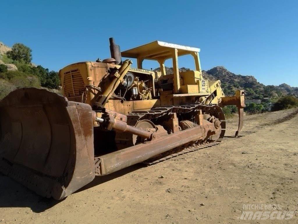 CAT D 9 G Buldozer sobre oruga