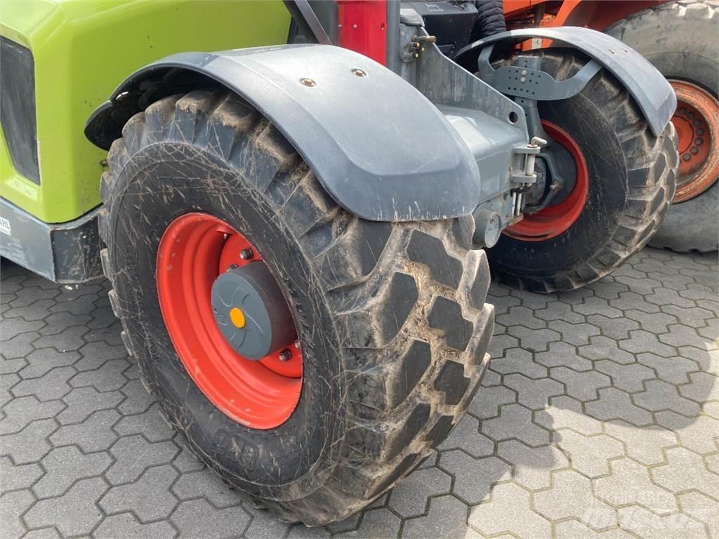 CLAAS Scorpion 756 Tractores