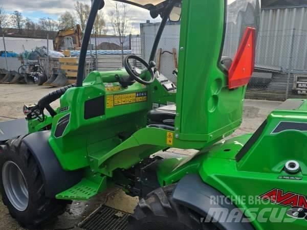 Avant 860 i Minicargadoras