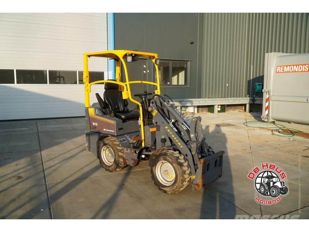 Eurotrac W10 Cargadoras sobre ruedas