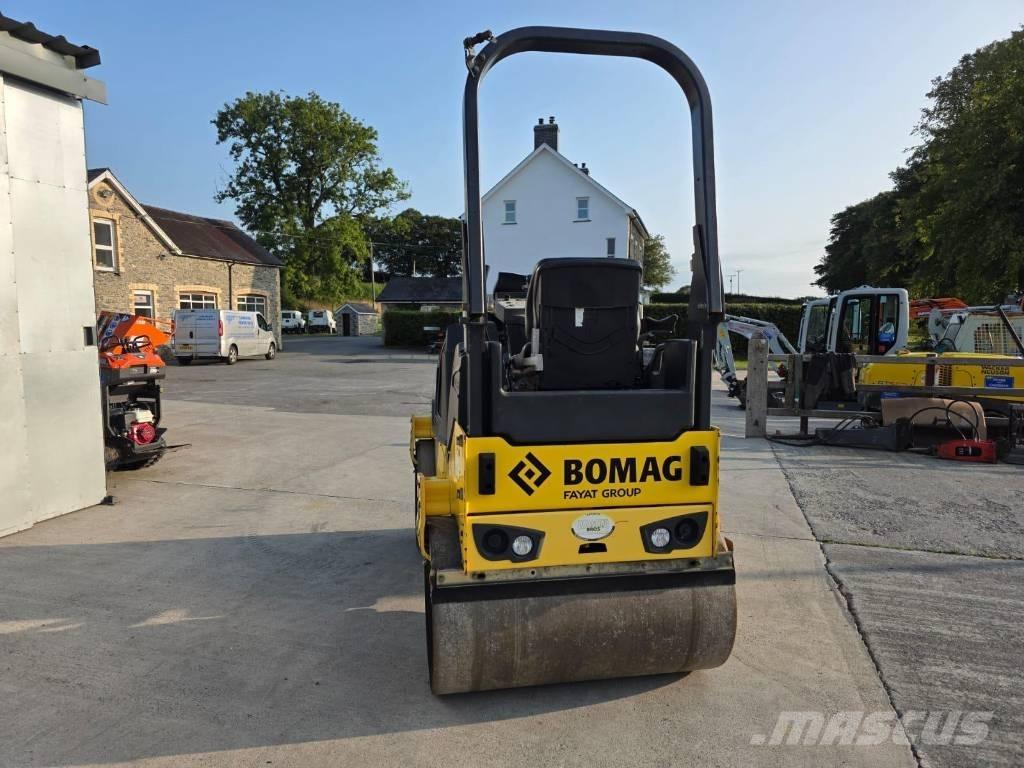 Bomag BW 120 Rodillos de doble tambor