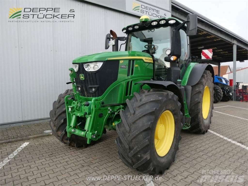 John Deere 6R 250 Tractores