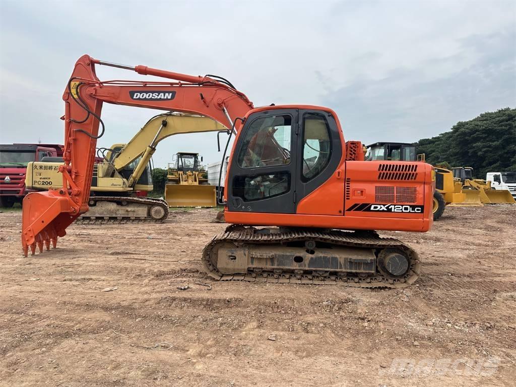 Doosan DX 120 Excavadoras de cadenas