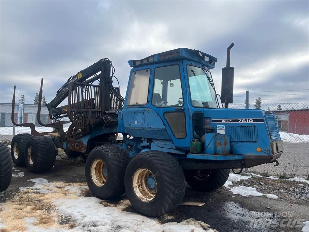 Bruun 7610 Autocargadoras