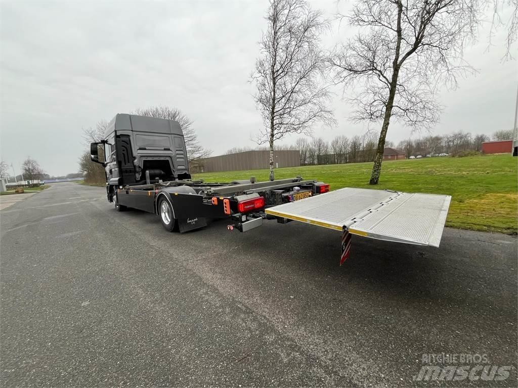 MAN TGL 8.220 Camiones caja cerrada