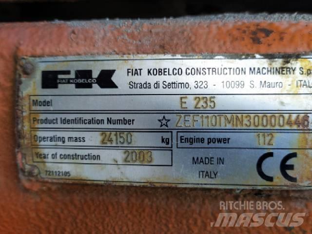 Fiat-Kobelco E 235 Excavadoras de cadenas
