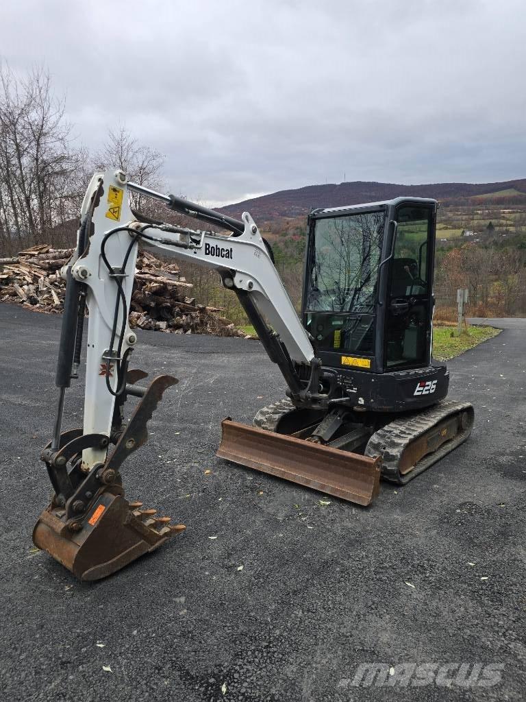 Bobcat E 26 Mini excavadoras < 7t