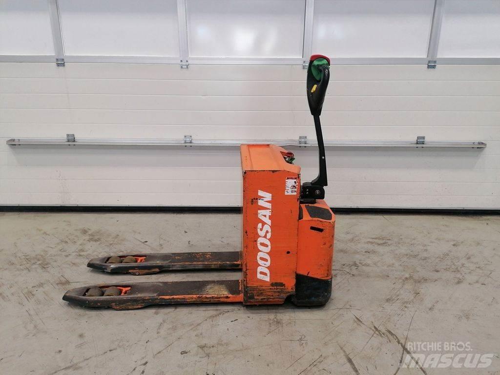 Doosan LEDH20M Transpaletas Electricas