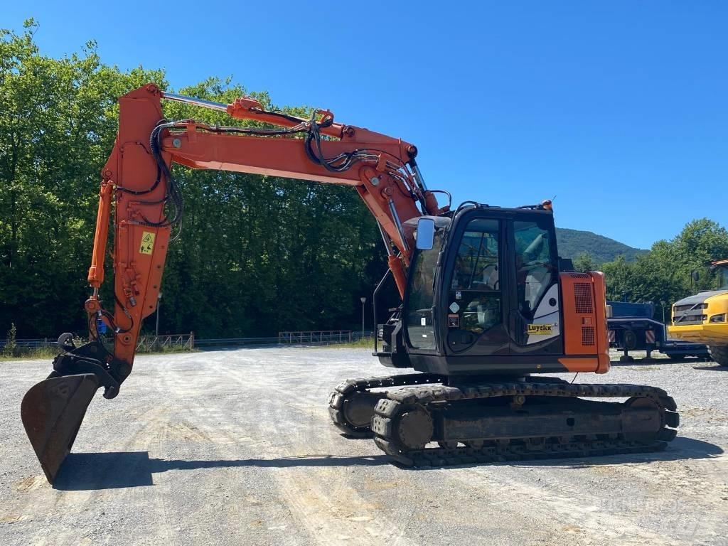 Hitachi ZX 135 US-6 Excavadoras de cadenas