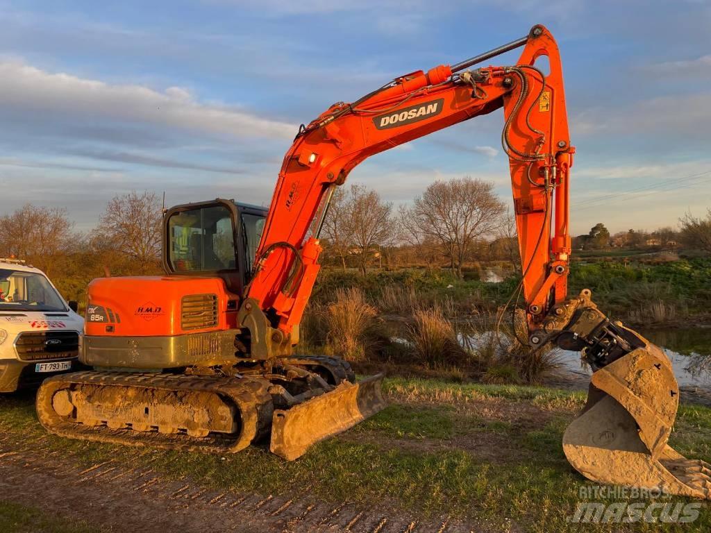 Doosan DX 85 R-3 Excavadoras 7t - 12t