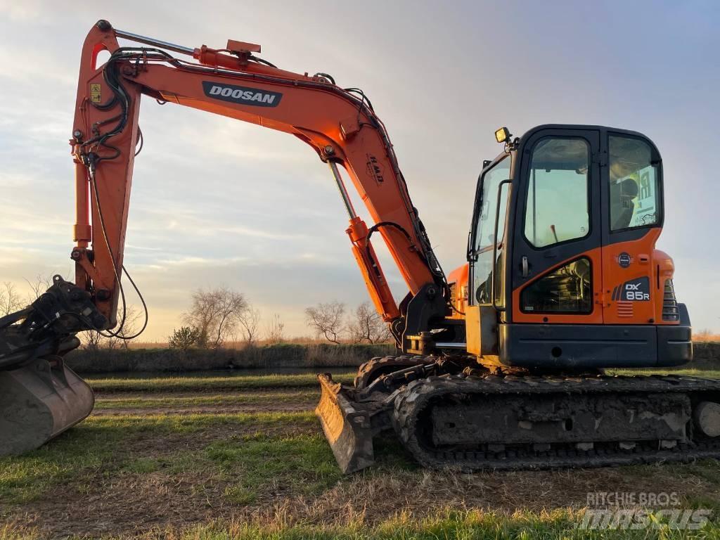 Doosan DX 85 R-3 Excavadoras 7t - 12t