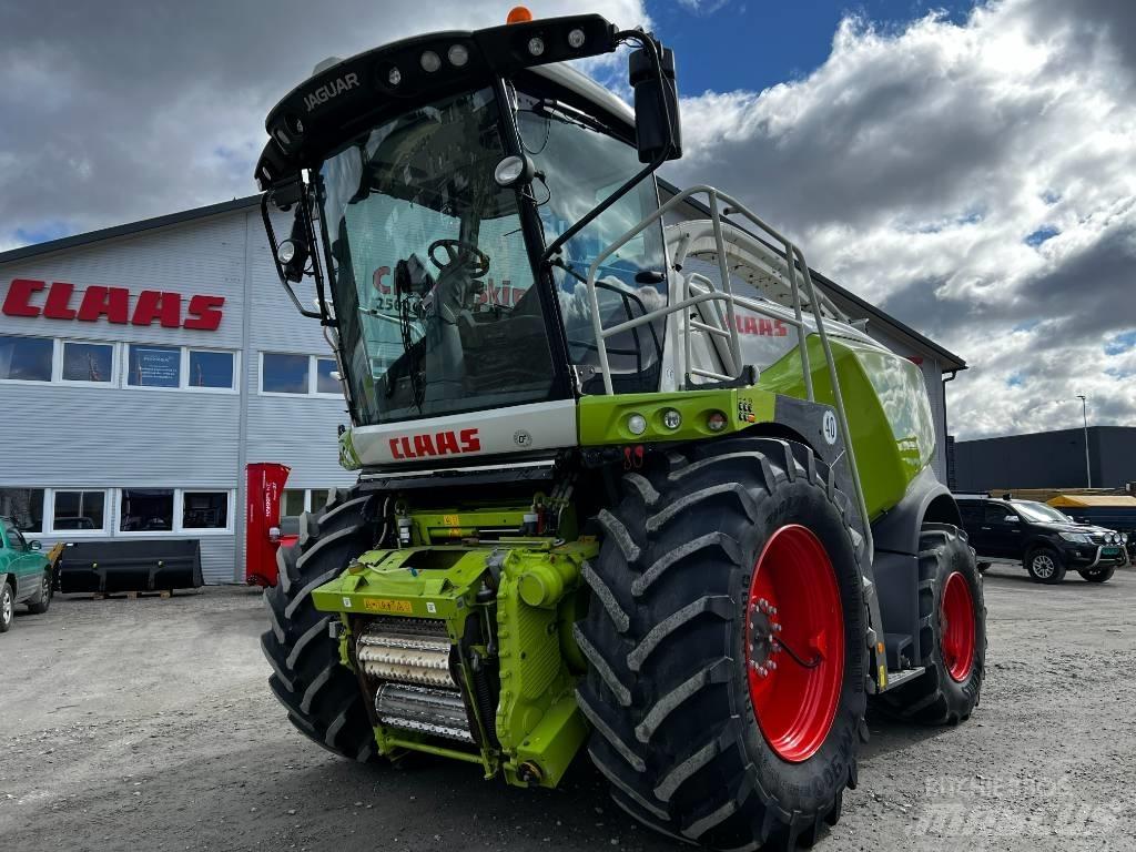 CLAAS Jaguar 950-4 Picadoras de forraje autopropulsadas