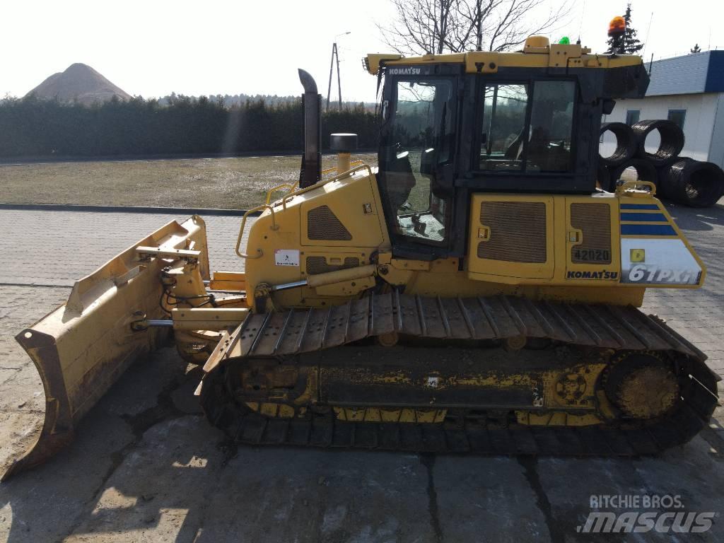 Komatsu D 61 PXI-23 Buldozer sobre oruga