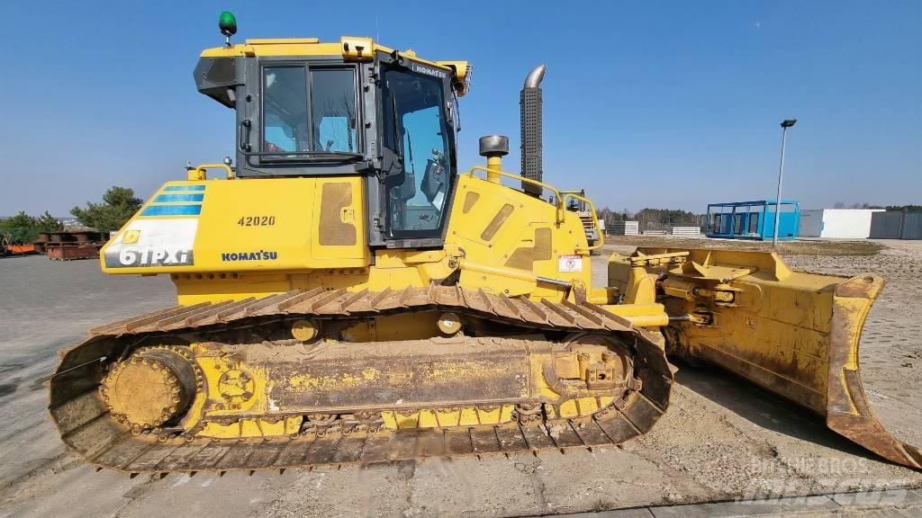 Komatsu D 61 PXI-23 Buldozer sobre oruga