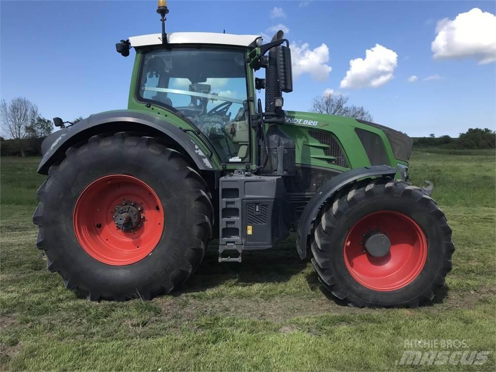 Fendt 828 Vario Tractores