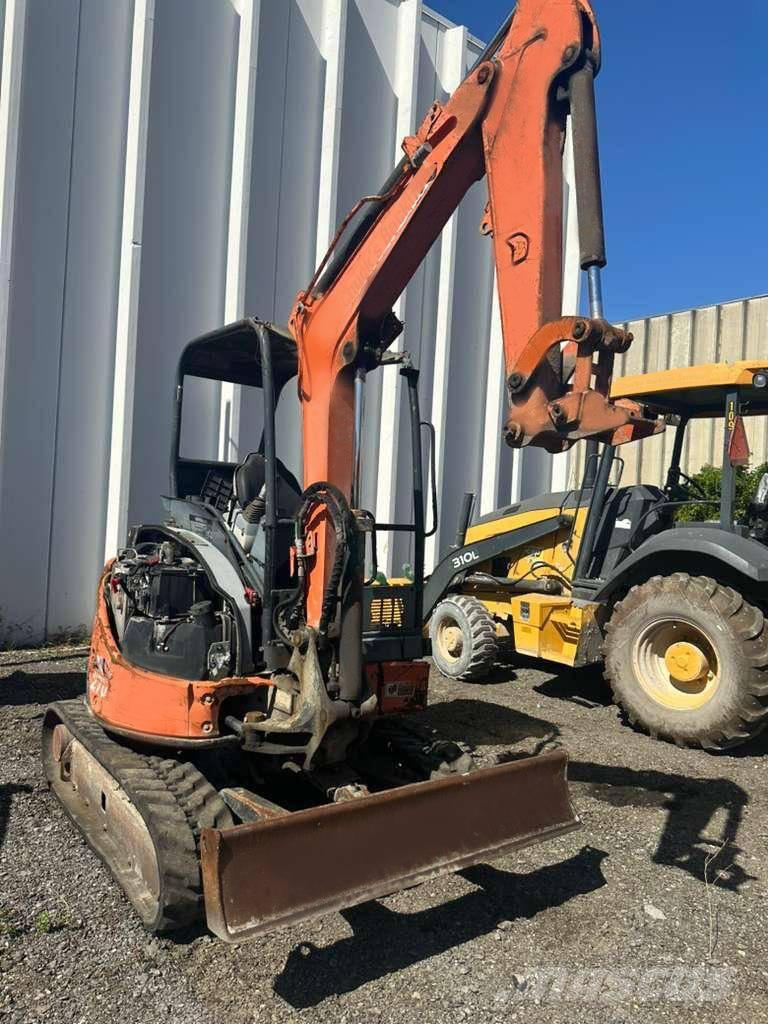 Hitachi ZX 27 U Mini excavadoras < 7t