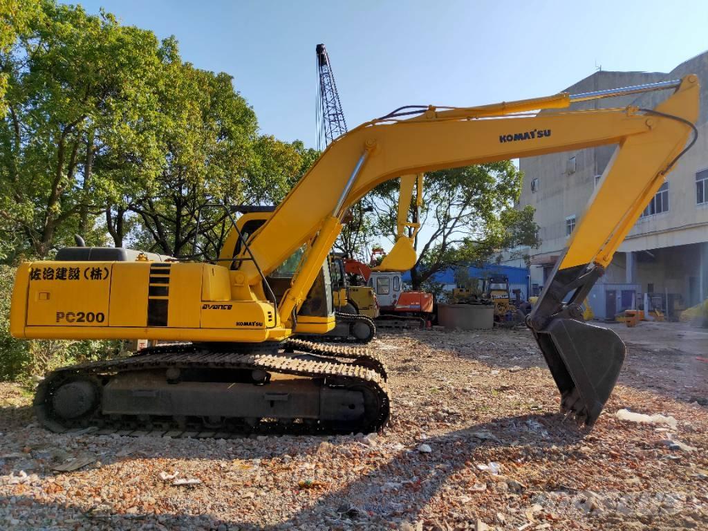 Komatsu PC200-6 Excavadoras de cadenas
