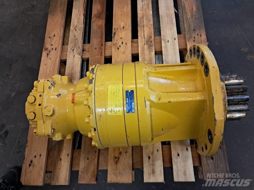 Komatsu PW 180-10 Transmisión