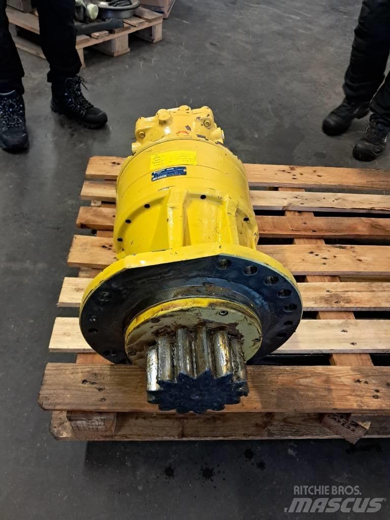 Komatsu PW 180-10 Transmisión