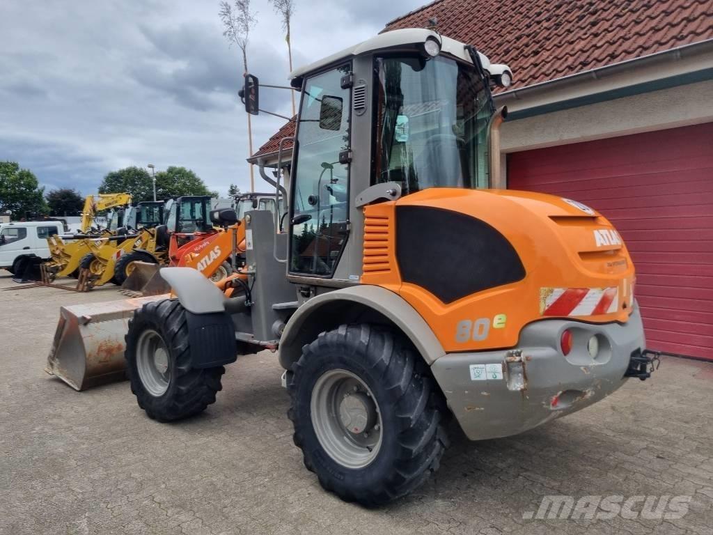Atlas AR 80 Cargadoras sobre ruedas
