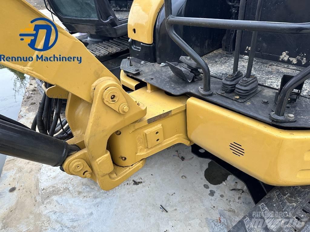 CAT 303 CR Mini excavadoras < 7t