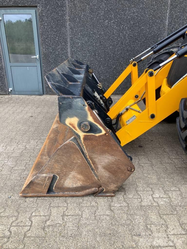 JCB 4 CX Pro Retrocargadoras