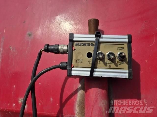 Peecon CAR 260 L Remolques volquete