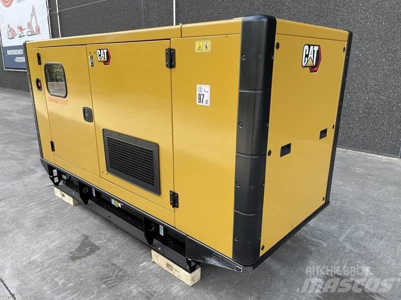 CAT DE 110 E 2 Generadores diesel