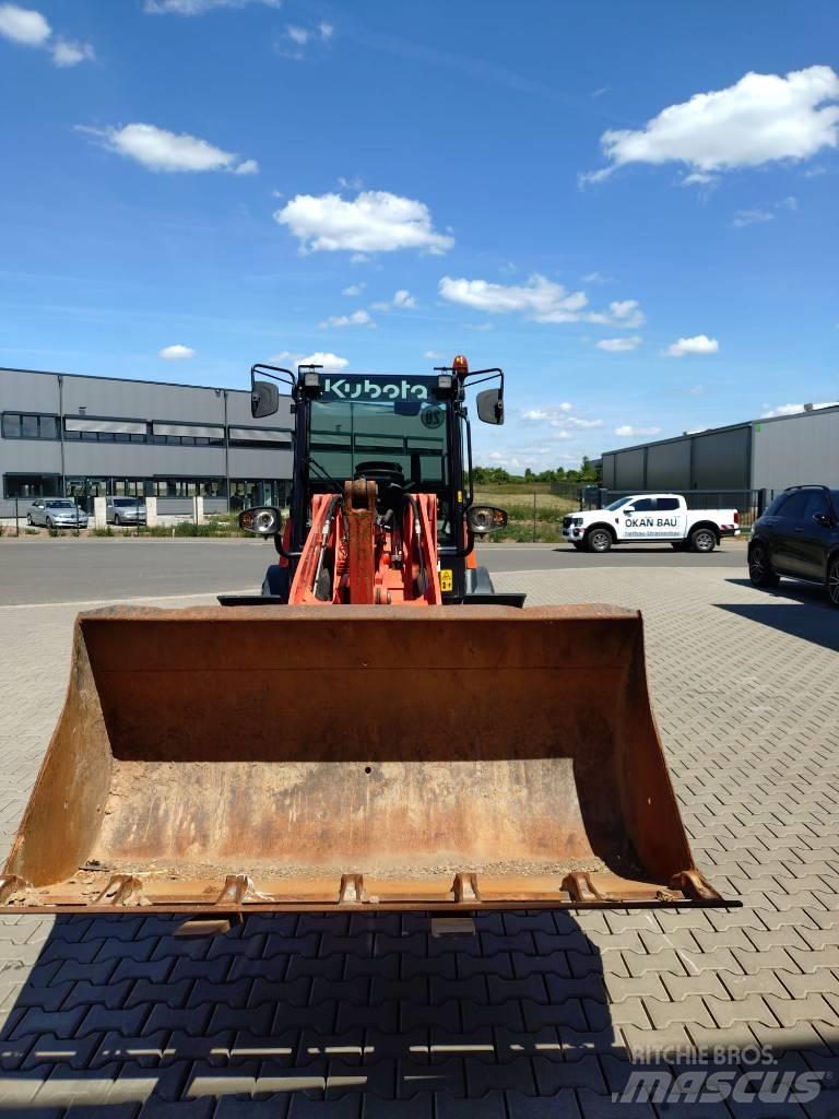 Kubota R 090 Cargadoras sobre ruedas
