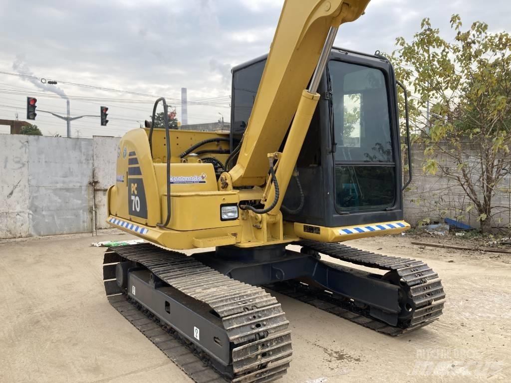 Komatsu PC 70-8 Excavadoras de cadenas