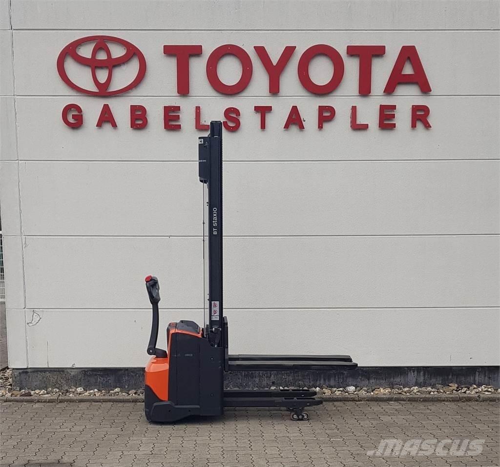 Toyota SWE120L Apiladores eléctricos autopropulsados