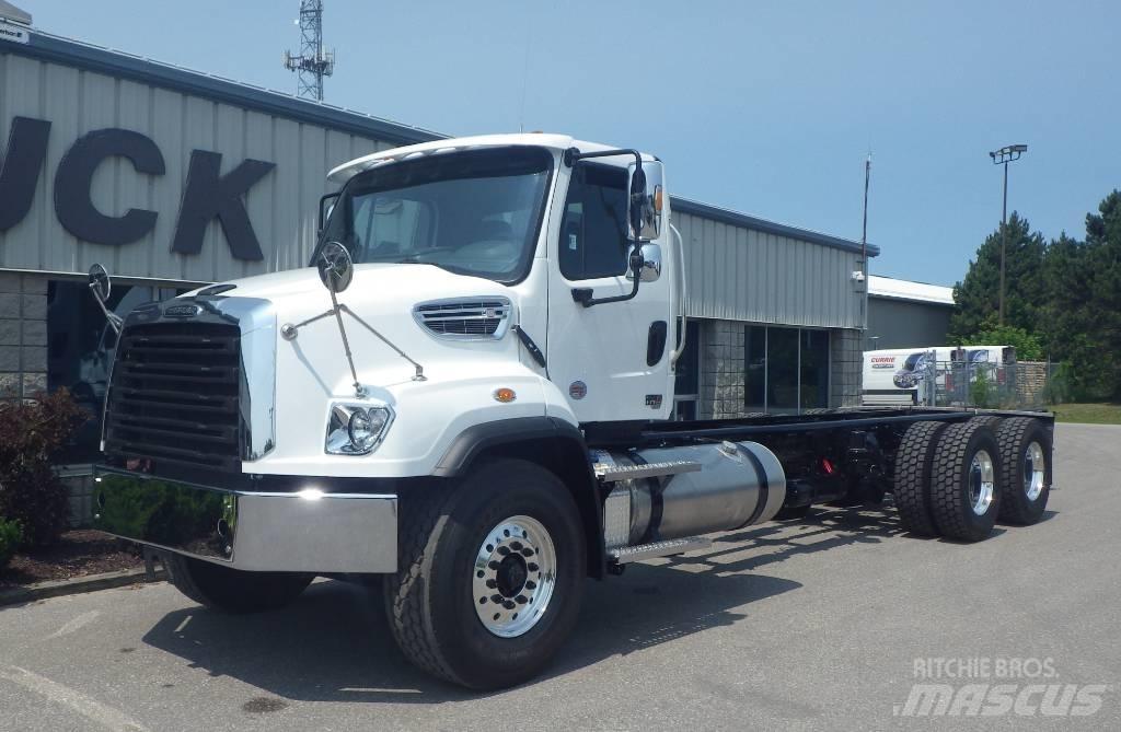 Freightliner 114 SD Camiones chasis