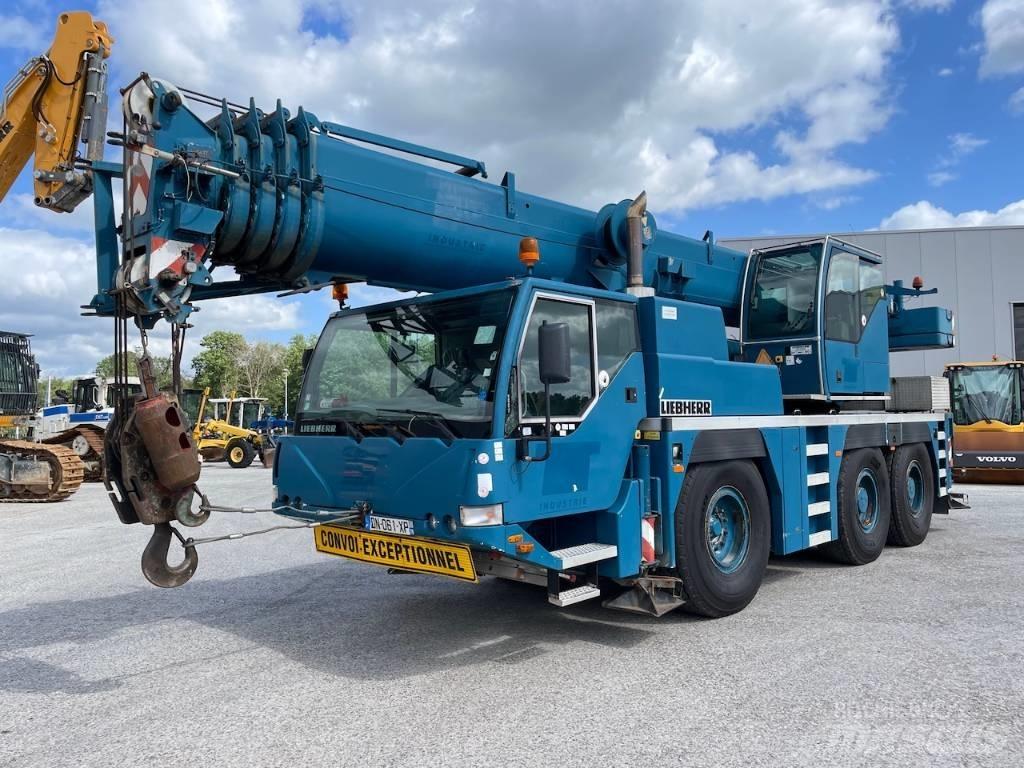 Liebherr LTM 1055-1 Grúas todo terreno